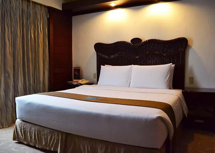 Waterfront Airport And Casino Hotel Lapu-Lapu City
