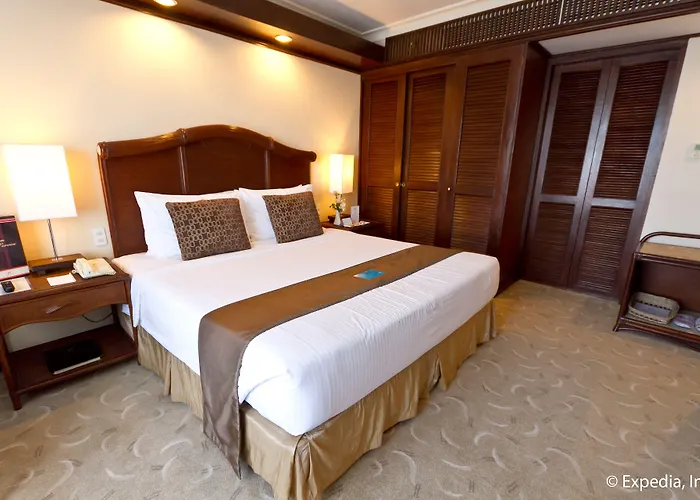 Hotel Waterfront Airport And Casino Lapu-Lapu City